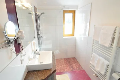 Doppelzimmer Typ B, ca. 23-27 m2