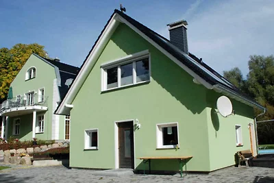 Ferienhaus Regenbogen mit Kamin und Terrasse