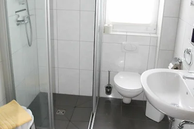 Wohnung 1.2. ist 65m² gross mit 2...