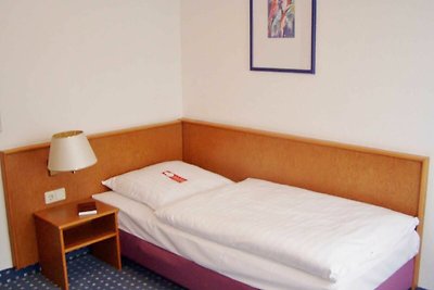Einzelzimmer 5