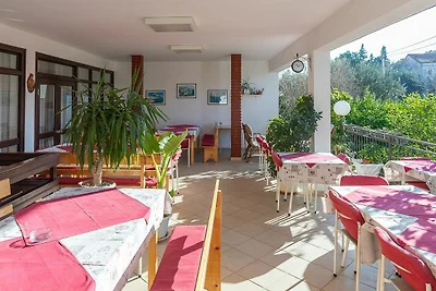 Tinka, Zimmer No 1