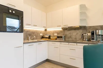 Westendpalais, App. 12