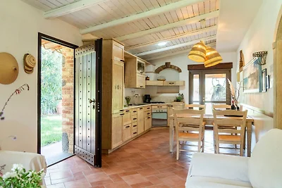 CASA NURRU
