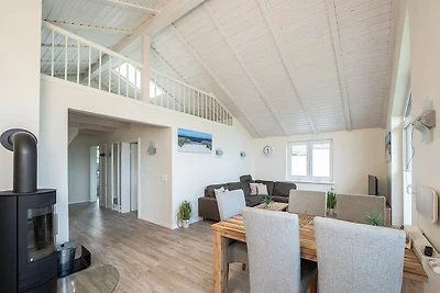 DAG-951 - Freistehendes Haus mit privatem Gar...