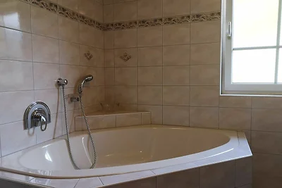 Ferienwohnung I.OG