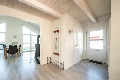 DAG-962 - Ferienhaus mit Sauna, Kamin & Stran...