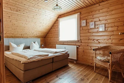 HAS-07 Holzblockhaus, 6 Pers., 65qm