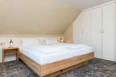 Zimmer 6