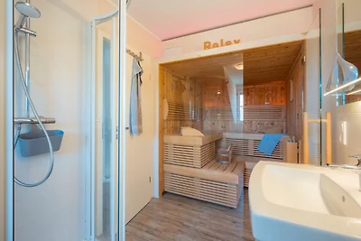 ROB 11 für 5 Personen, ca. 78 qm, Sauna