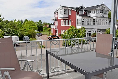 01 Ferienwohnung Ida mit Balkon und Strandkor...