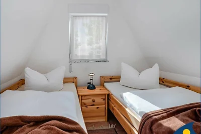 Reetdachhütte im Birkenhain