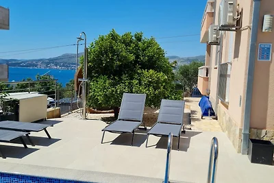 Holiday flat family holiday Okrug Gornji