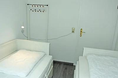 18 schöne 3-Raum-Ferienwohnung mit Seeblick u...