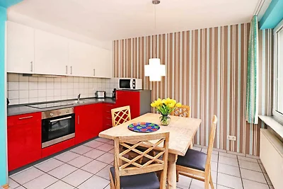 Q06 max. 4 Pers. komb. Wohn-Schlafzimmer...
