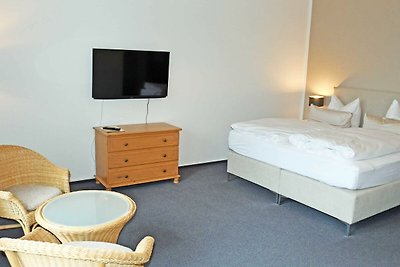 01 Doppelzimmer mit Terrasse
