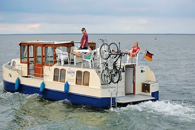 Kormoran 1140 - führerscheinfreies Hausboot