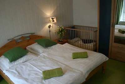 XL: 10-Raum-Ferienhaus mit Terrasse (270m²)