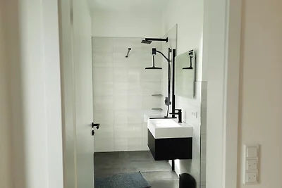 FW1 100 m² Balkon