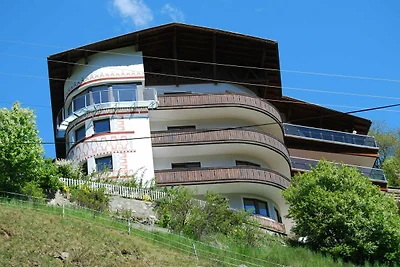 Studio 4