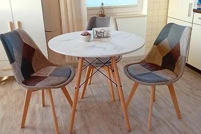 Bungalow mit grossem Balkon