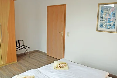 10 schöne 2-Raum-Ferienwohnung mit Balkon