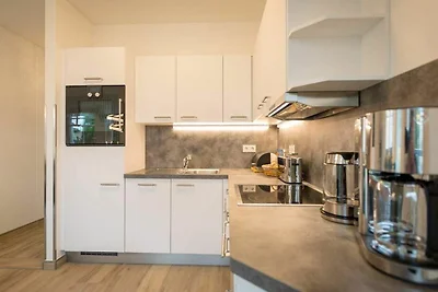 Westendpalais, App. 12