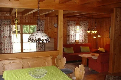 Ferienhaus in Holzbauweise mit überdachter Te...