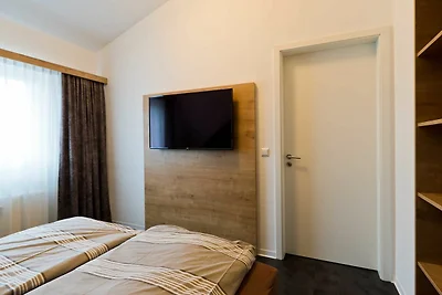 GRA-303 - Ferienwohnung mit Whirlpool und Sau...