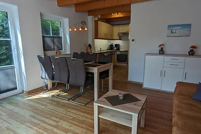 GRE-01 modernes Ferienhaus für 6 Personen mit...