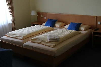Zimmer 8 Aufbettung möglich