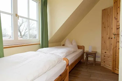 3-Zimmer-Ferienwohnung-EB (2-6 Personen)
