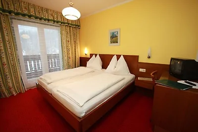 Doppelzimmer 9