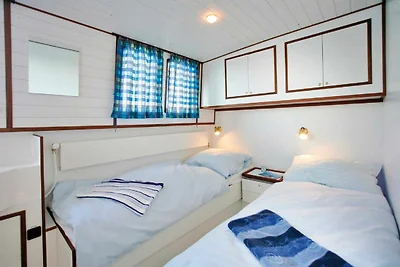 Kormoran 940 - führerscheinfreies Hausboot