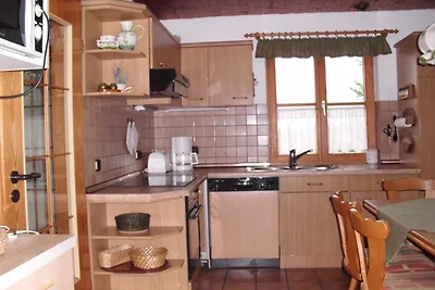 Ferienhaus auf drei Etagen mit überdachter Te...