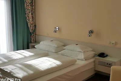 Doppelbettzimmer Kategorie B