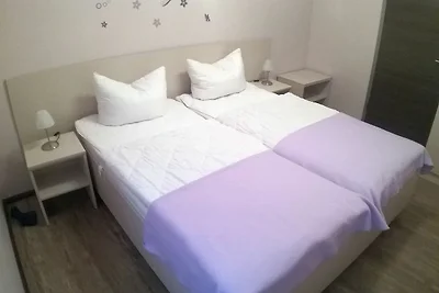Wohnung 3 (EG - rechts)
