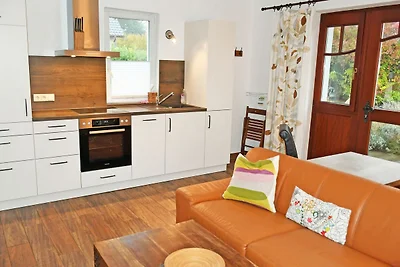 03 Ferienwohnung am Seliner See mit Terrasse