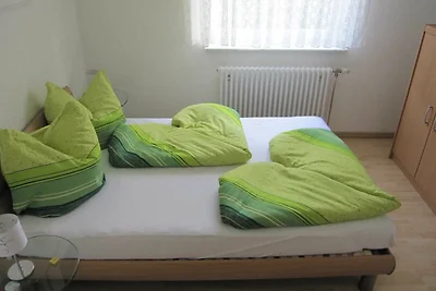 Ferienwohnung Schlossblick 68 m², 2...
