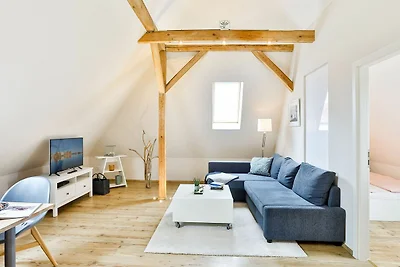 Apartment 8