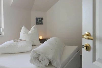 Hochwertige Ferienwohnung direkt am Hafen mit...