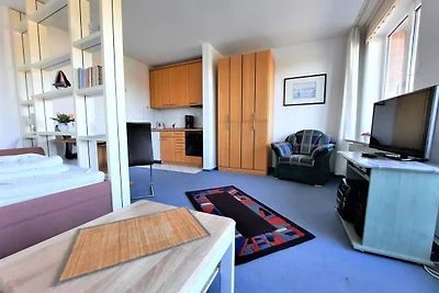 KNE-46 - Helles Appartement mit grossem Balko...