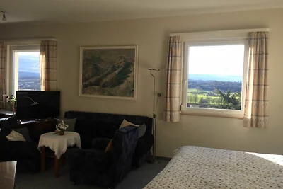 70 m ² zum Wohlfühlen mit Sauna & Fernsicht