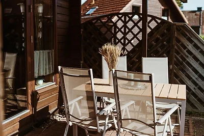 HAS-57 - Holz-Ferienhaus mit überdachter Terr...