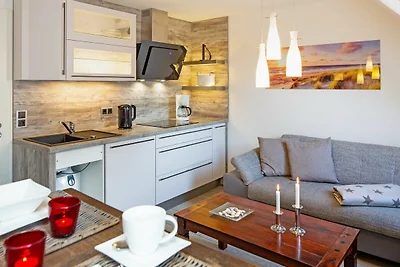 Carlotta's Beachroom