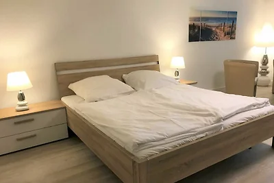 FH, 4 SZ, 2 Bäder, Gäste-WC, Balkon, Terrasse...