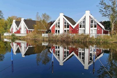 Kolumbus mit Wasserterrasse im Ferienpark...