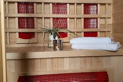 Floating House SteelVoll mit Infratotsauna