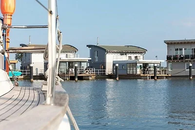 Hausboot Zudar