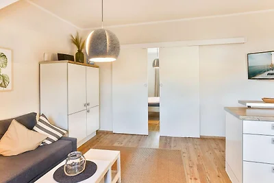 Apartment 5