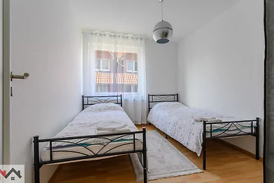 1.9 km zur Messe 3-Zimmer-Wohnung in Laatzen...